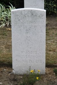 Les Baraques Military Cemetery Sangatte - Hu Tien Yuan, 